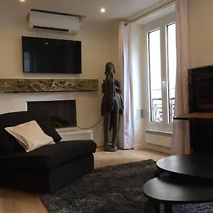 Bellechasse Apartments Parigi